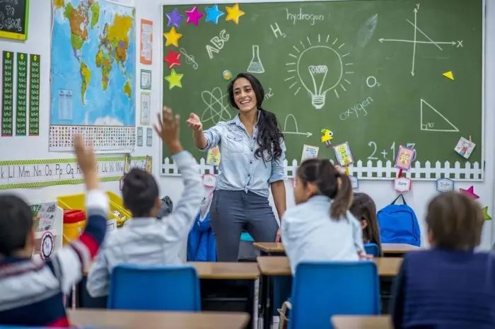 10 Cara Efektif Membuat Pembelajaran di Kelas Menjadi Lebih Menyenangkan